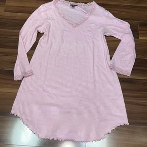 Large 100% cotton Chaps pink striped nightgown